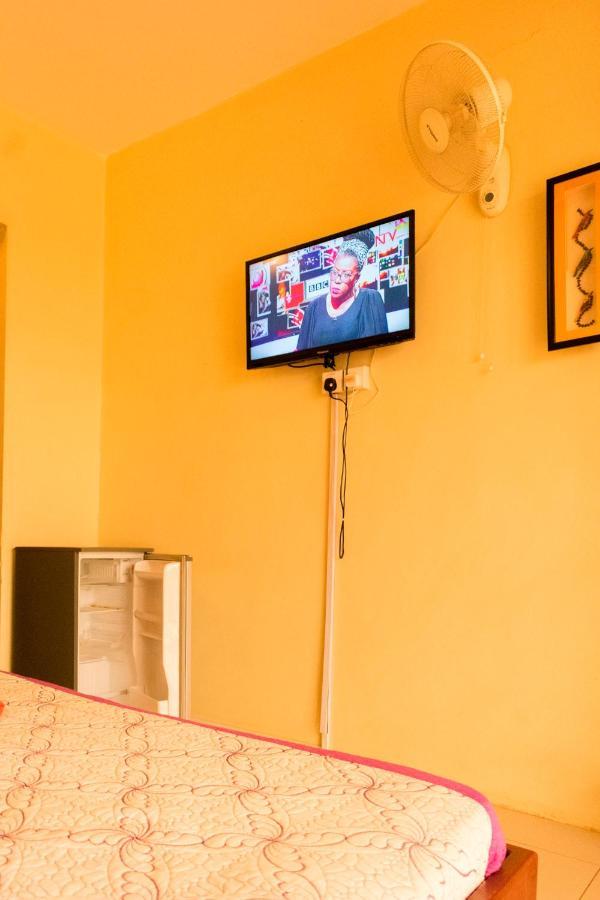 Kahondo Buffalo Hotel Makerere Esterno foto