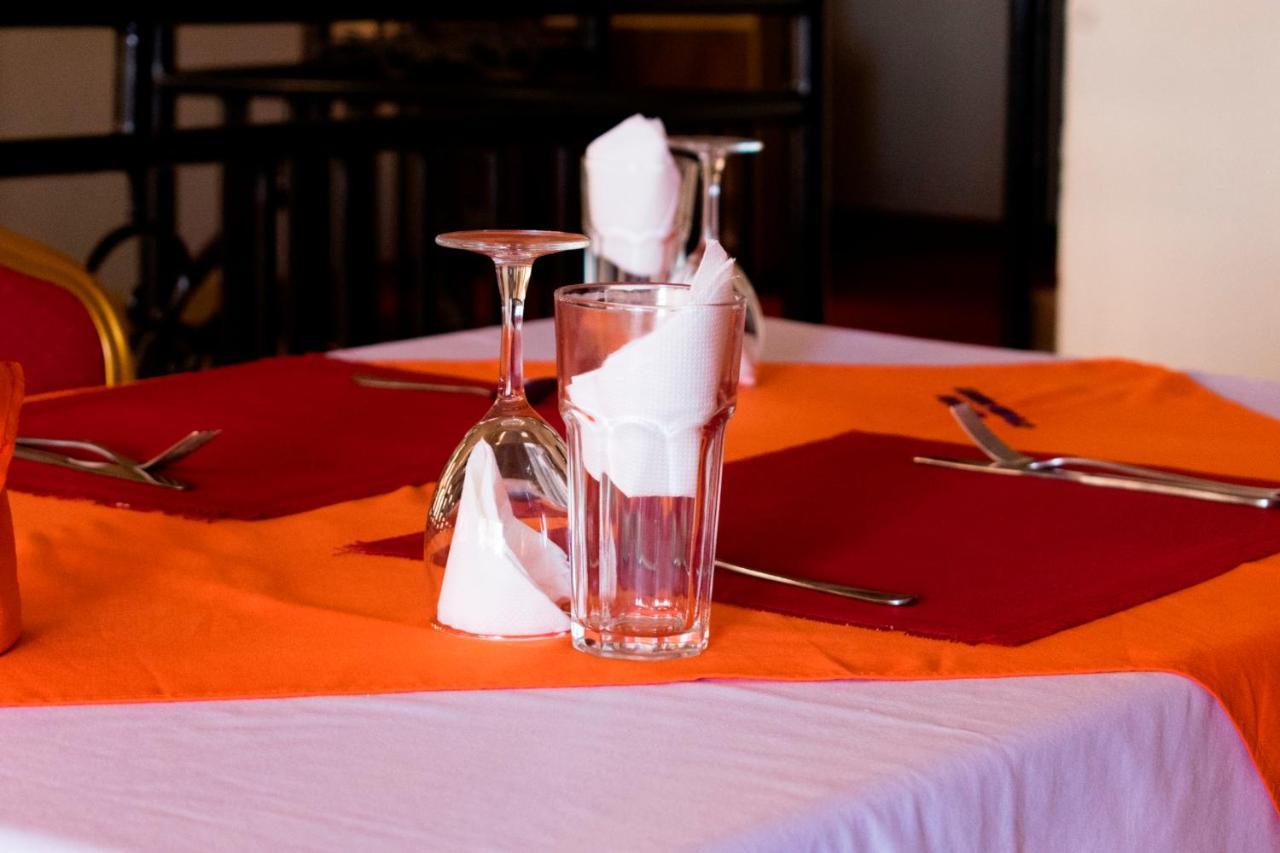 Kahondo Buffalo Hotel Makerere Esterno foto